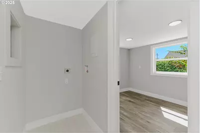 8220 SE Gray St, Happy Valley, OR 97086 - Photo 26