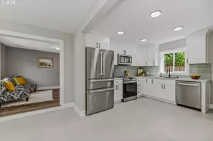 8220 SE Gray St, Happy Valley, OR 97086 - Photo 6