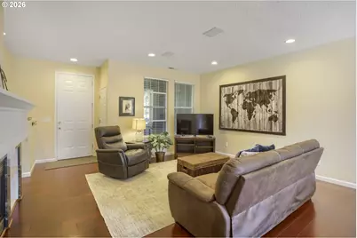1729 NE 65th Ave, Hillsboro, OR 97124 - Photo 4