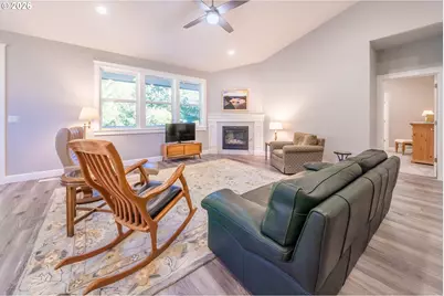 5762 NE Voyage Way, Lincoln City, OR 97367 - Photo 6