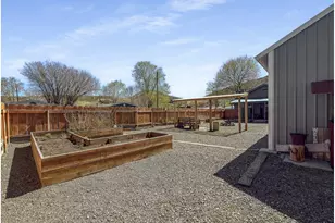 710 Valley Ave, Baker City, OR 97814 - Photo 44