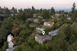 3250 SW Donner Way Ct, Portland, OR 97239 - Photo 42