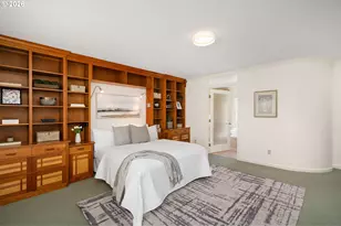3250 SW Donner Way Ct, Portland, OR 97239 - Photo 22