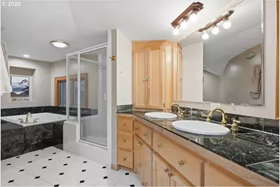 41225 E Larch Mountain Rd, Corbett, OR 97019 - Photo 36