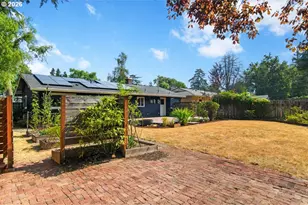 12660 SW Douglas St, Portland, OR 97225 - Photo 34