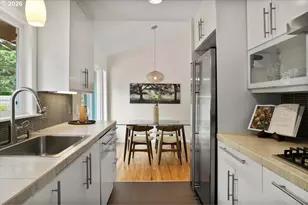 12660 SW Douglas St, Portland, OR 97225 - Photo 10