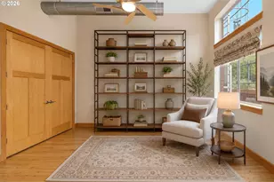 2006 SE Morrison St, Portland, OR 97214 - Photo 10