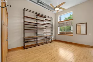 2006 SE Morrison St, Portland, OR 97214 - Photo 8
