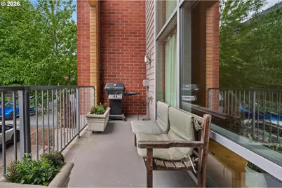 2006 SE Morrison St #D, Portland, OR 97214 - Photo 22