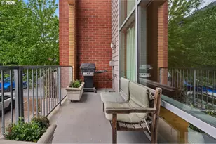 2006 SE Morrison St, Portland, OR 97214 - Photo 22