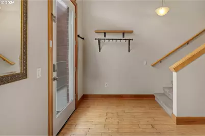 2006 SE Morrison St #D, Portland, OR 97214 - Photo 6