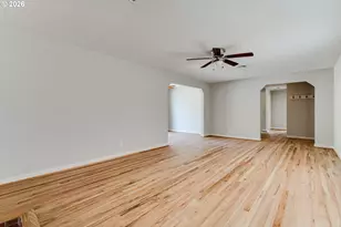 875 W 18th Ave, Eugene, OR 97402 - Photo 12