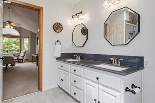 200 N 31st Ave, Cornelius, OR 97113 - Photo 20