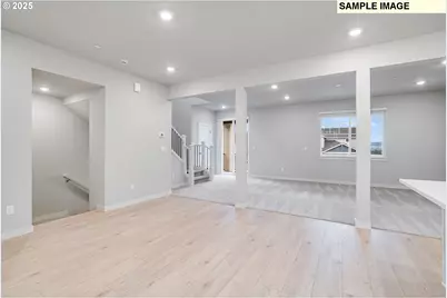 17003 SW Larikeet Ln, Beaverton, OR 97007 - Photo 8