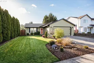 194 Boardwalk Way, Kelso, WA 98626 - Photo 2