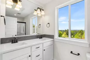 3624 SW Vermont St, Portland, OR 97219 - Photo 10