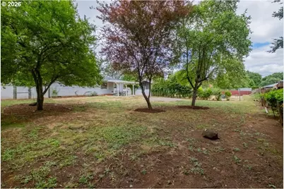 256 Gregory Ln SE, Salem, OR 97302 - Photo 32