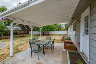 256 Gregory Ln SE, Salem, OR 97302 - Photo 28