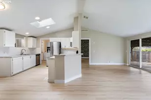 577 SE Dance Dr, Estacada, OR 97023 - Photo 10