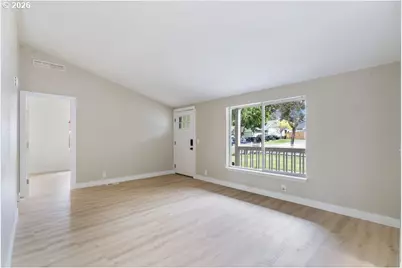 577 SE Dance Dr, Estacada, OR 97023 - Photo 4