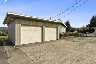 3401 NE Yacht Ave, Lincoln City, OR 97367 - Photo 14