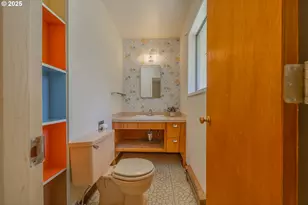 1900 Grant St, North Bend, OR 97459 - Photo 26