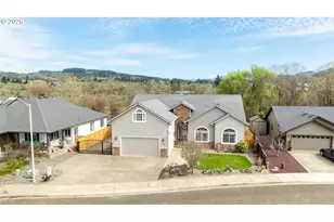 310 Ashwood St, Sutherlin, OR 97479 - Photo 34