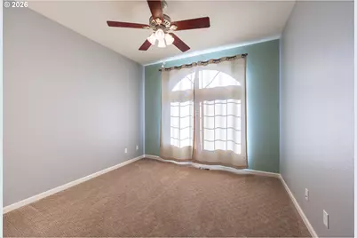 310 Ashwood St, Sutherlin, OR 97479 - Photo 20