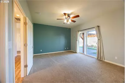 310 Ashwood St, Sutherlin, OR 97479 - Photo 14