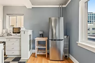 709 SW 16th Ave, Portland, OR 97205 - Photo 12