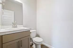 18600 SW Bluebird Ln, Beaverton, OR 97003 - Photo 18