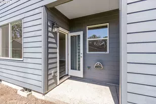 18600 SW Bluebird Ln, Beaverton, OR 97003 - Photo 38