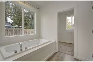 508 NE 127th St, Vancouver, WA 98685 - Photo 10