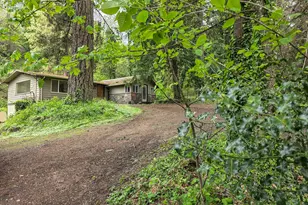 4410 SE Aldercrest Rd, Milwaukie, OR 97222 - Photo 2