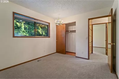 2816 SW Plum Ct, Portland, OR 97219 - Photo 26