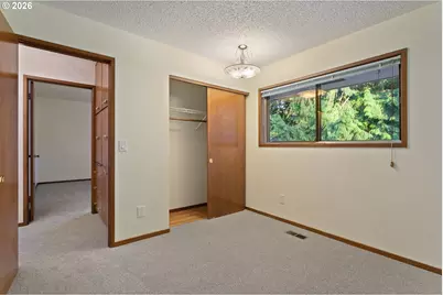 2816 SW Plum Ct, Portland, OR 97219 - Photo 24