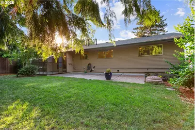 2816 SW Plum Ct, Portland, OR 97219 - Photo 42