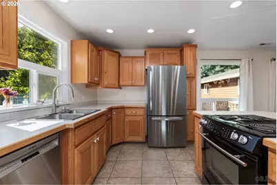13740 Colvin Rd, Clatskanie, OR 97016 - Photo 12