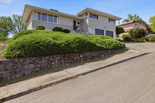 720 E 21st Pl, The Dalles, OR 97058 - Photo 40