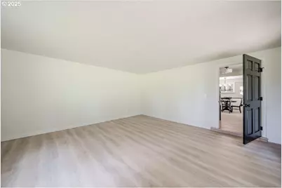 2995 Barnhart Rd, Dallas, OR 97338 - Photo 8