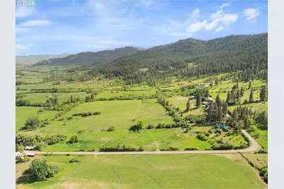 35912 Valley View Ln, Halfway, OR 97834 - Photo 6