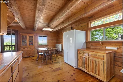 35912 Valley View Ln, Halfway, OR 97834 - Photo 18