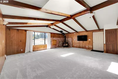 36250 Enterprise Rd, Creswell, OR 97426 - Photo 8