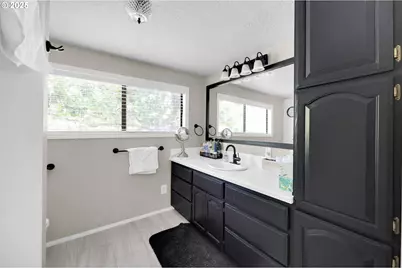 36250 Enterprise Rd, Creswell, OR 97426 - Photo 32