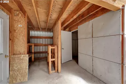 36250 Enterprise Rd, Creswell, OR 97426 - Photo 44