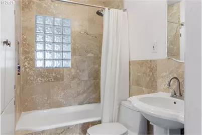 1175 NW Baker Dr, White Salmon, WA 98672 - Photo 20