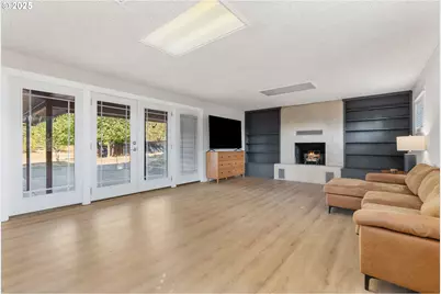 1175 NW Baker Dr, White Salmon, WA 98672 - Photo 16