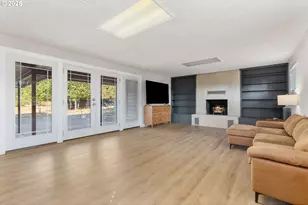 1175 NW Baker Dr, White Salmon, WA 98672 - Photo 16