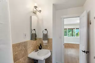 1175 NW Baker Dr, White Salmon, WA 98672 - Photo 18