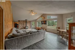 61842 Davis Slough Rd, Coos Bay, OR 97420 - Photo 20